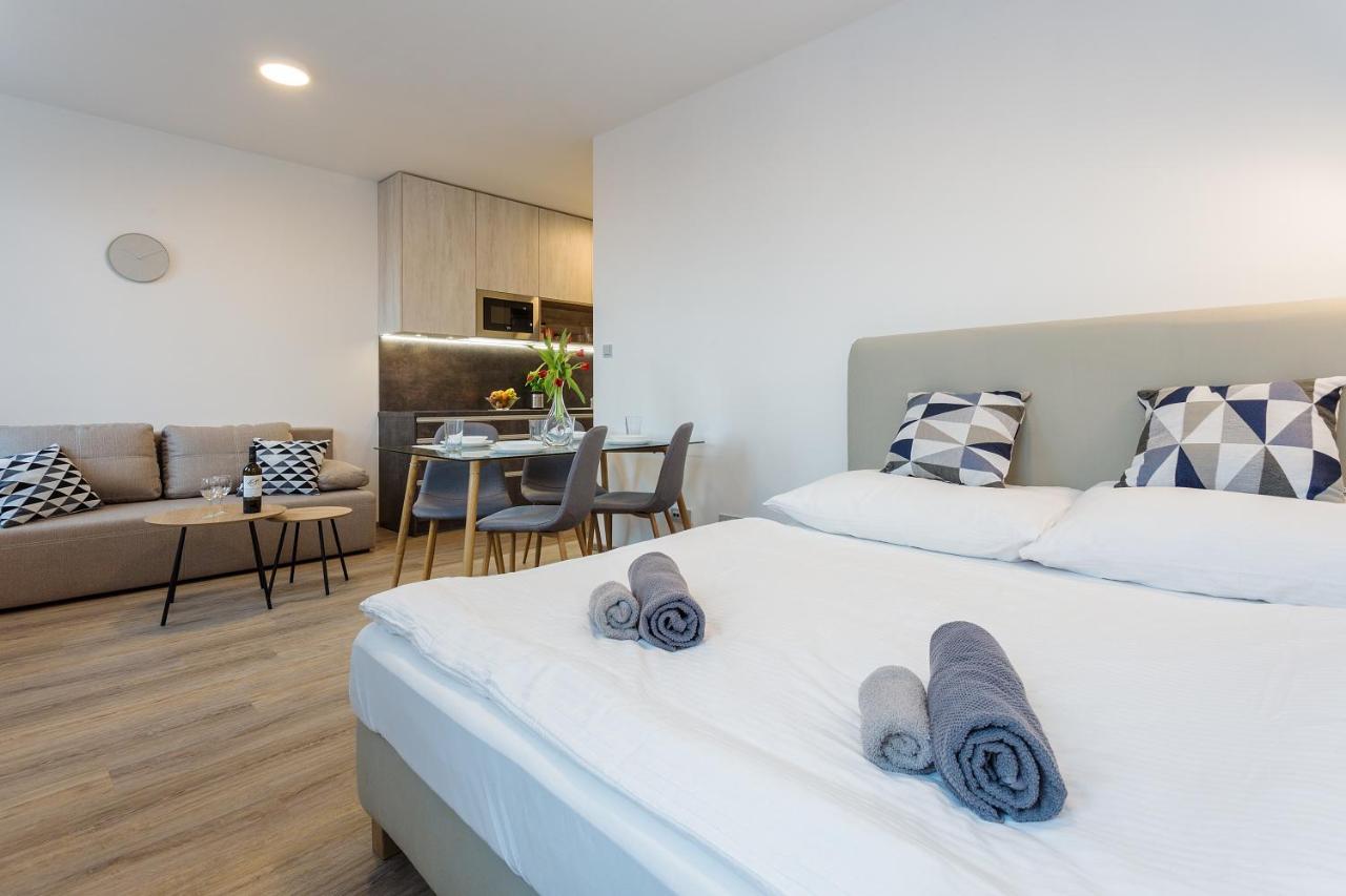 Harfa Apartments Prague Exterior photo